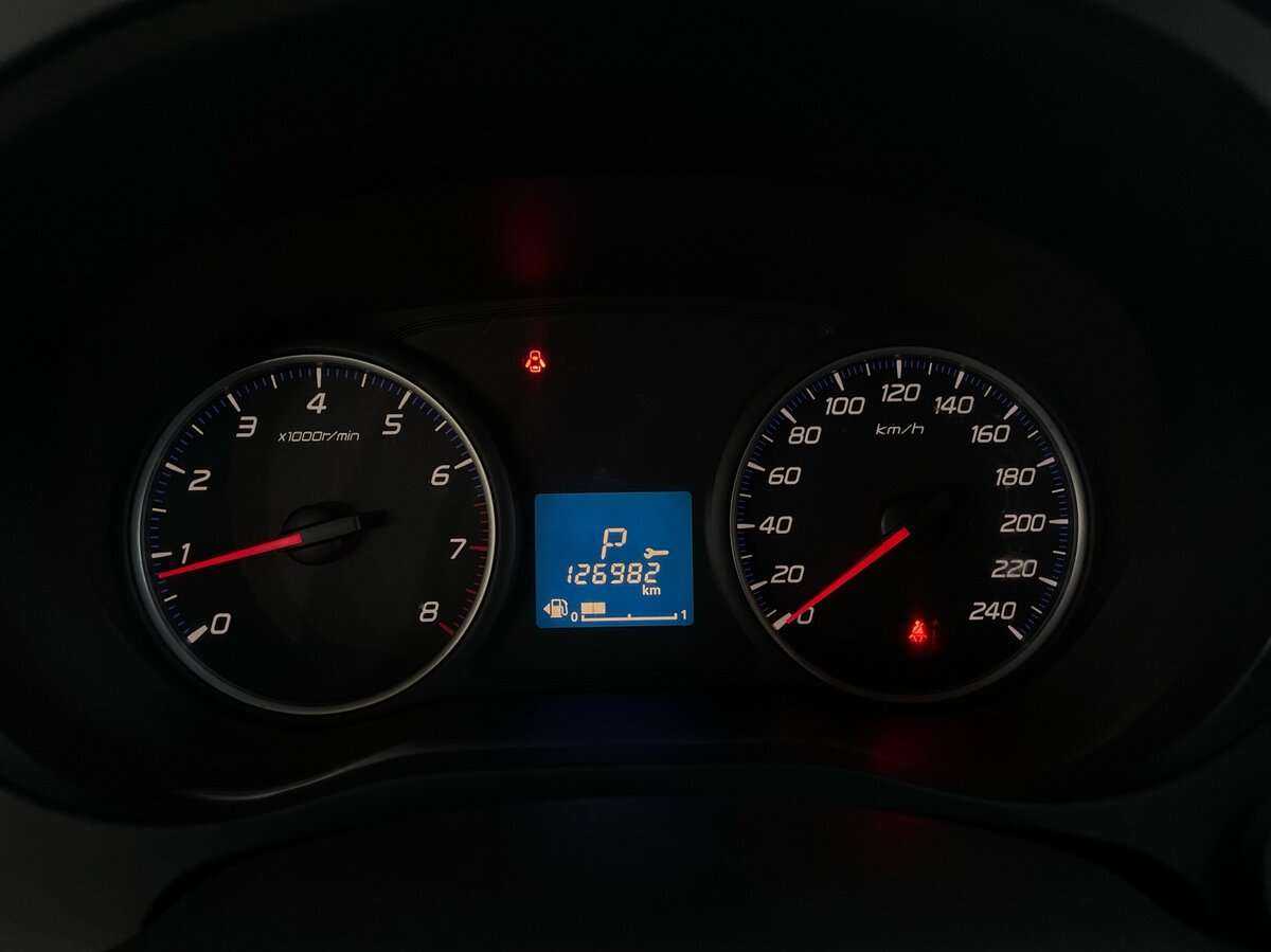 Mitsubishi Outlander с пробегом — 2018 год. Фото: #12