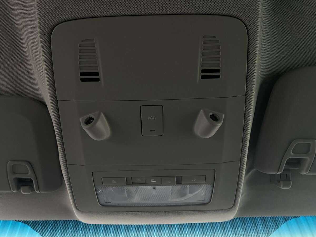 Opel Astra с пробегом — 2012 год. Фото: #12