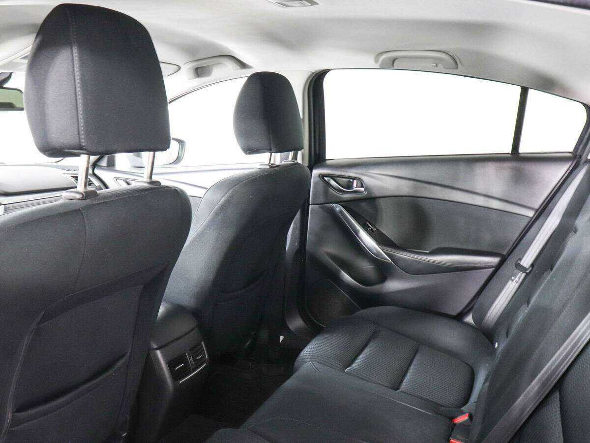 Mazda 6 с пробегом — 2018 год. Фото: #11