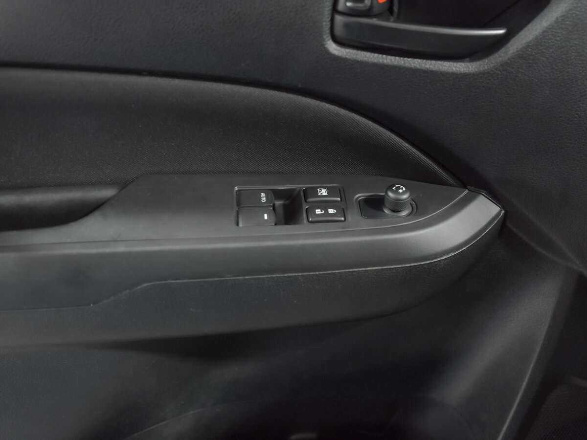 Suzuki Vitara с пробегом — 2018 год. Фото: #10