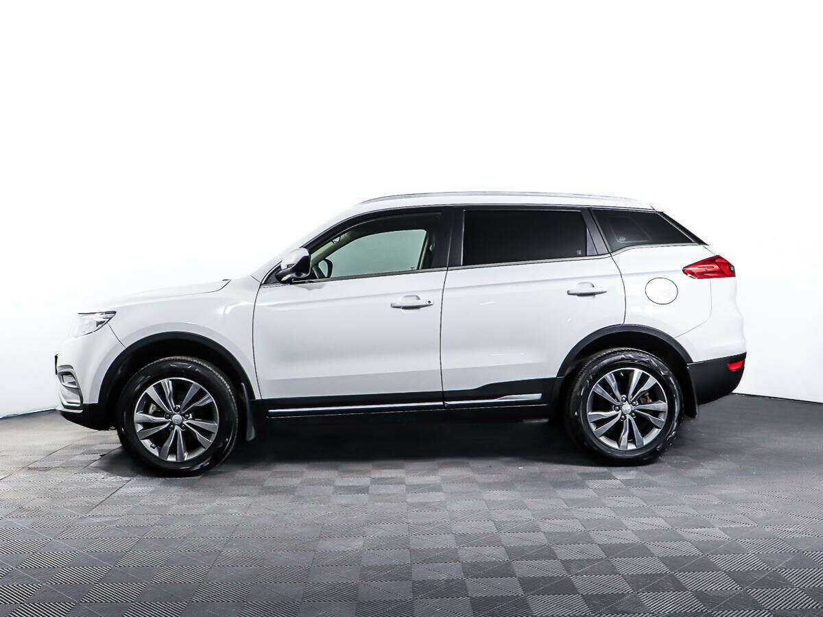 Geely Atlas с пробегом — 2021 год. Фото: #7