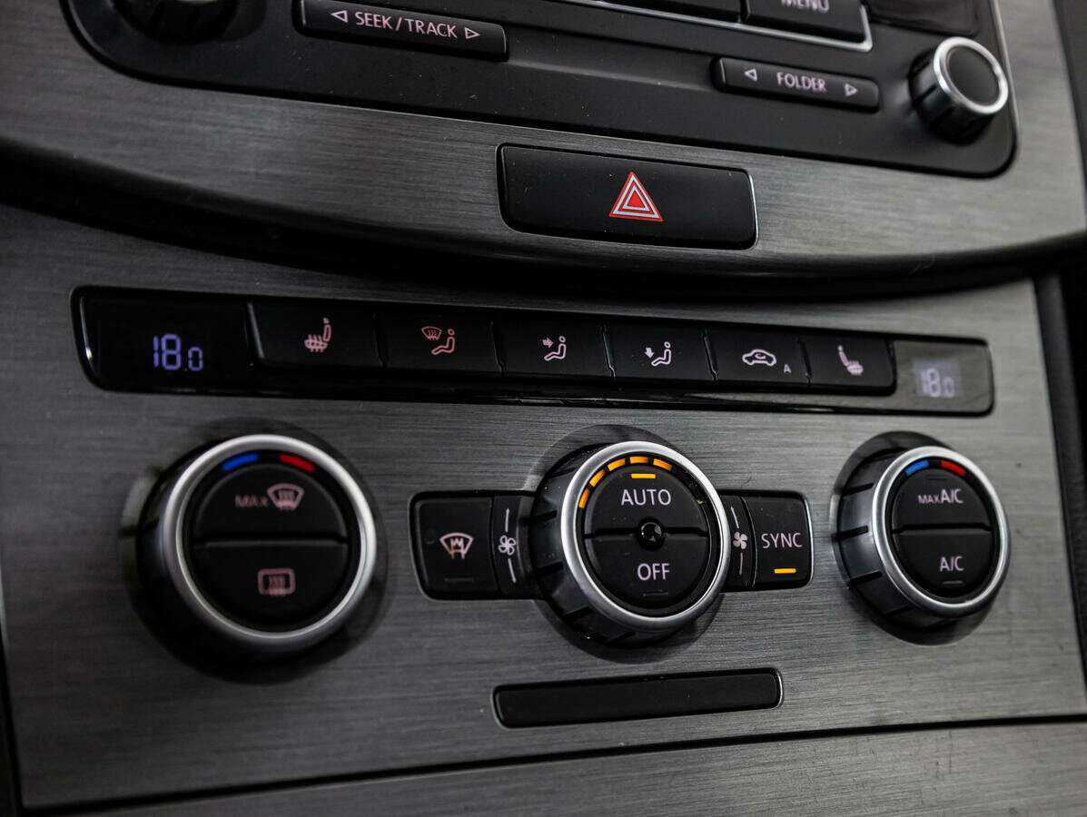 Volkswagen Passat с пробегом — 2012 год. Фото: #14