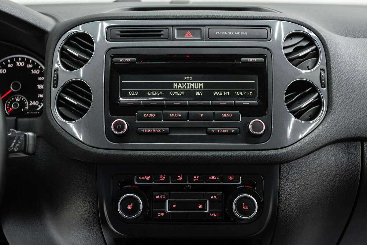 Volkswagen Tiguan с пробегом — 2013 год. Фото: #11