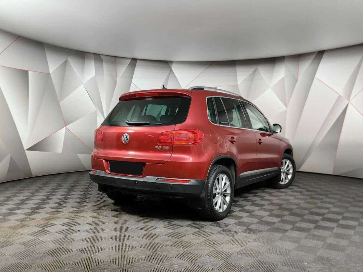 Volkswagen Tiguan с пробегом — 2012 год. Фото: #1