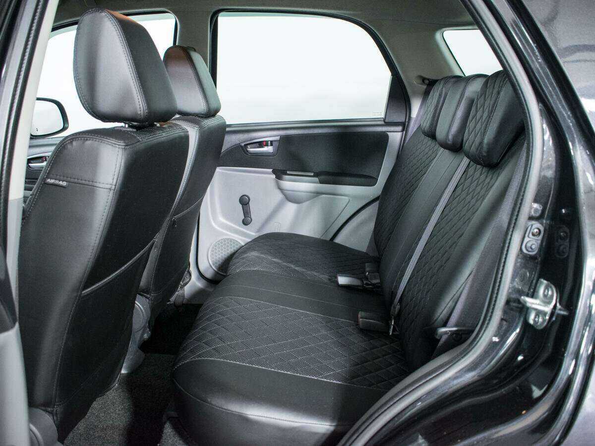 Suzuki SX4 с пробегом — 2014 год. Фото: #6