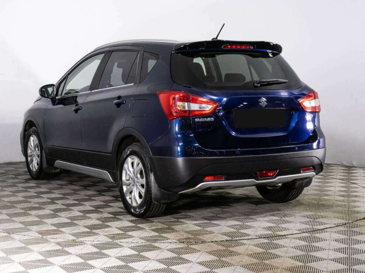 Suzuki SX4 с пробегом — 2018 год. Фото: #6