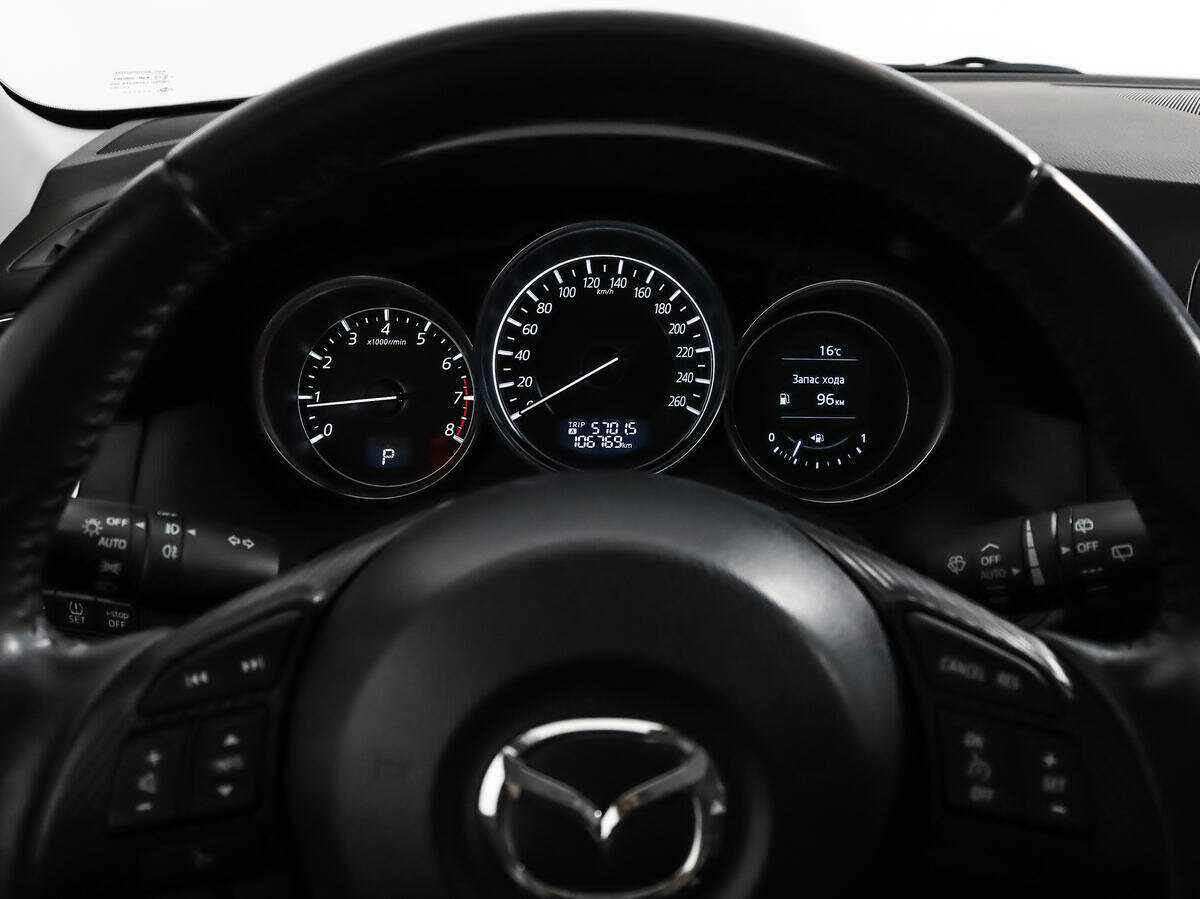 Mazda CX-5 с пробегом — 2015 год. Фото: #17