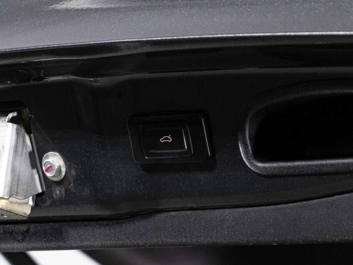 Mitsubishi Outlander с пробегом — 2017 год. Фото: #15