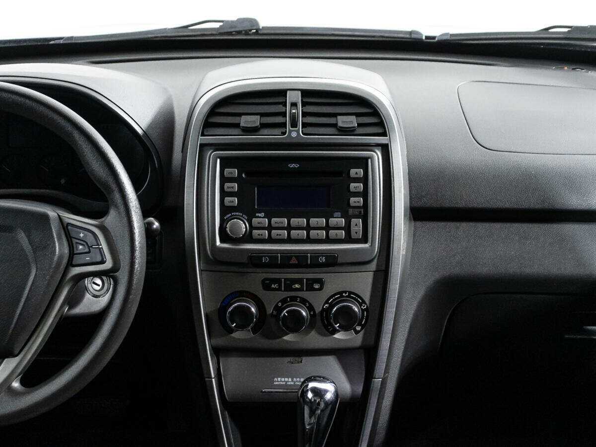 Chery Tiggo (T11) с пробегом — 2015 год. Фото: #13