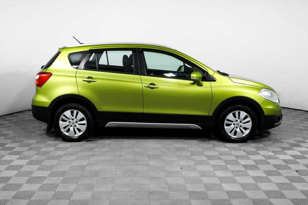 Suzuki SX4 с пробегом — 2014 год. Фото: #3
