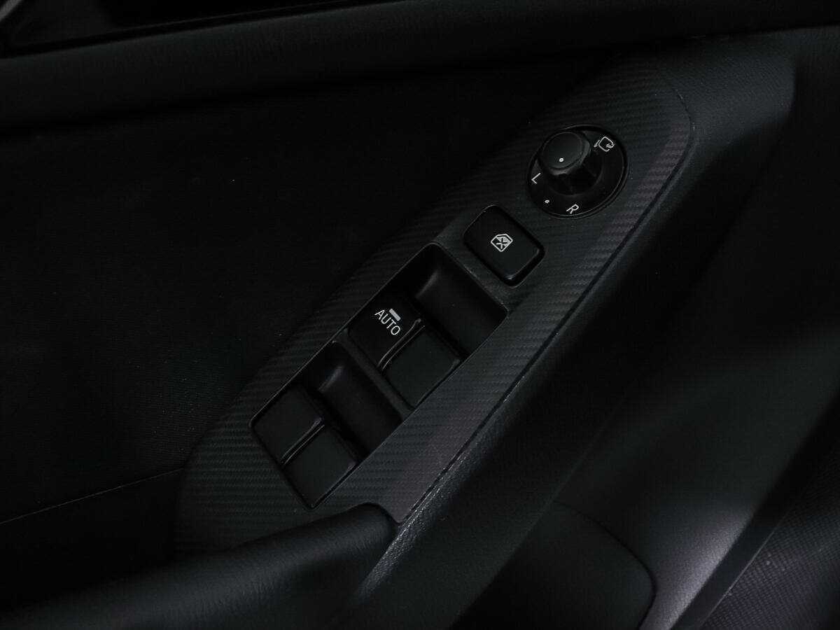 Mazda 3 с пробегом — 2014 год. Фото: #14