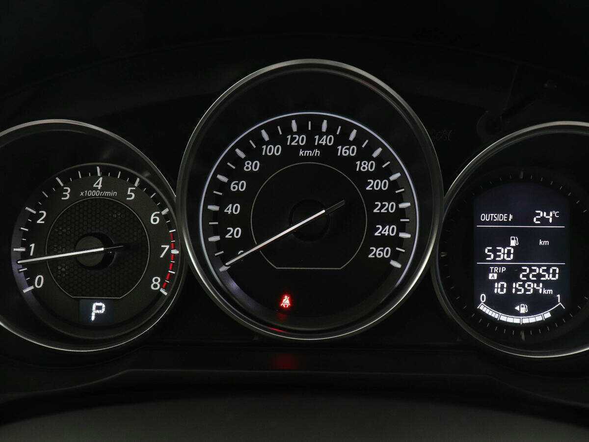 Mazda 6 с пробегом — 2013 год. Фото: #10