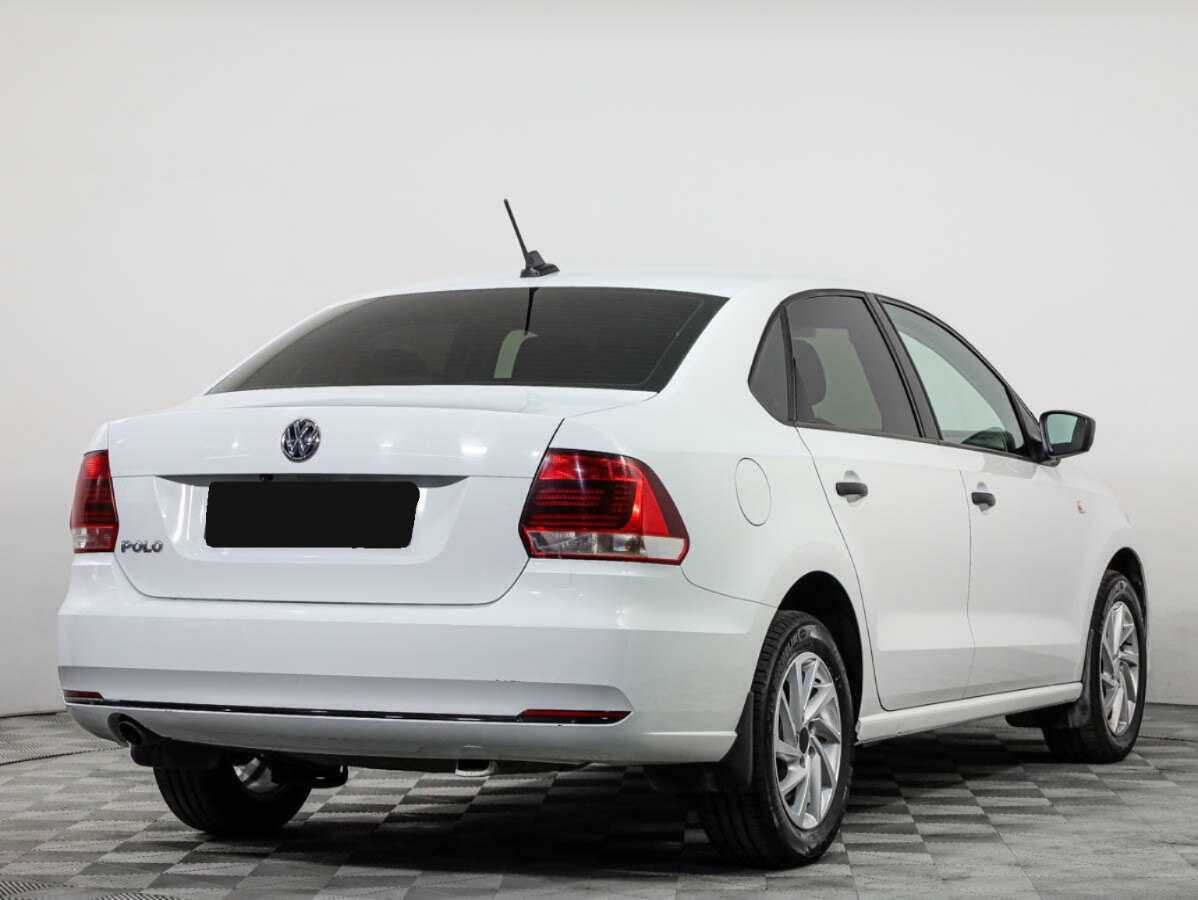 Volkswagen Polo с пробегом — 2017 год. Фото: #3
