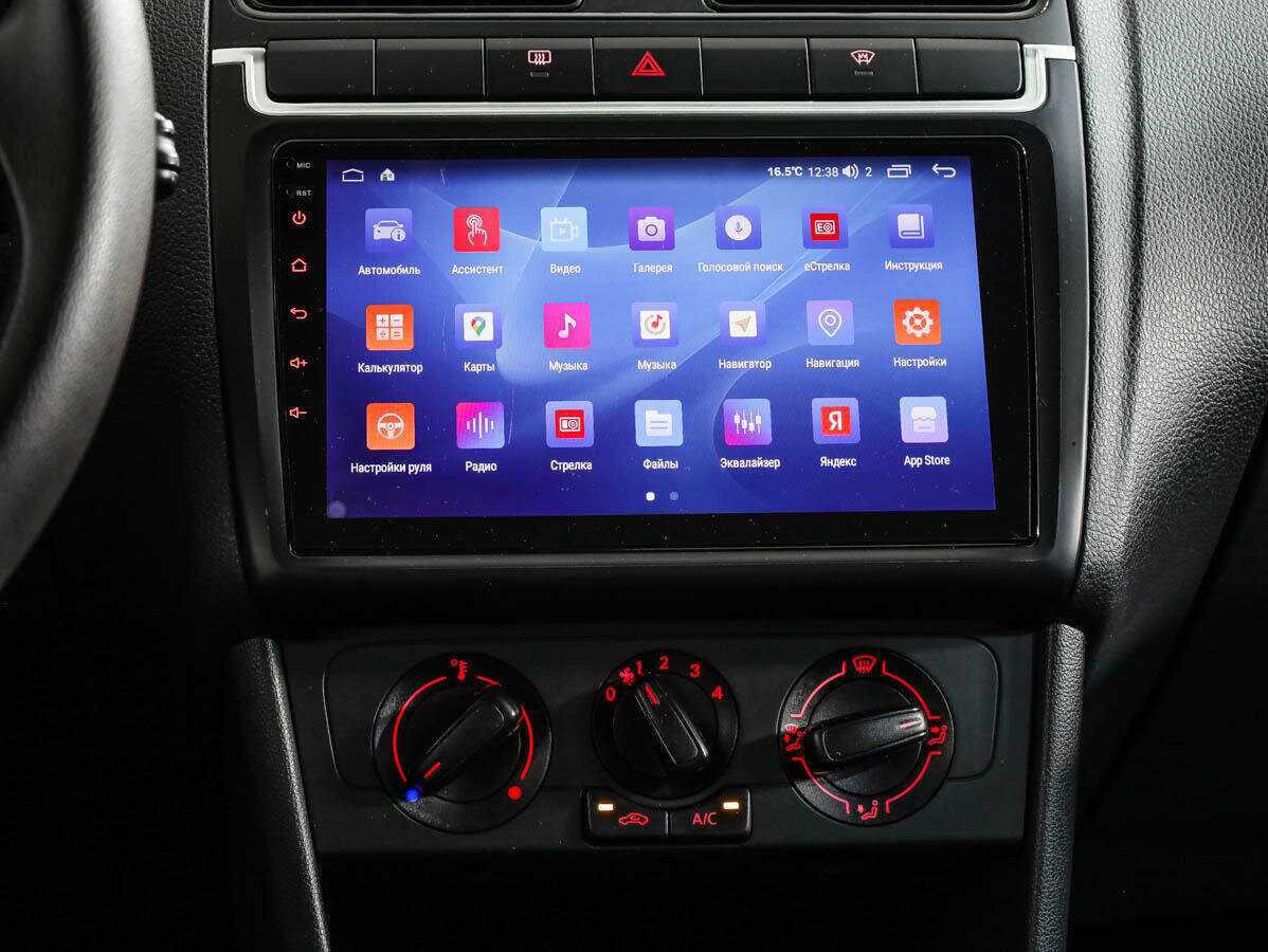 Volkswagen Polo с пробегом — 2017 год. Фото: #11