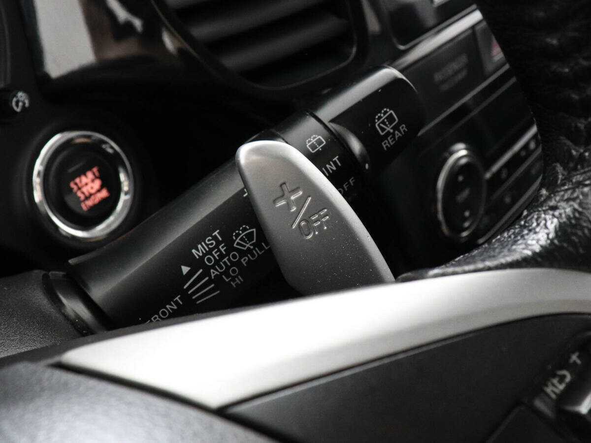 Mitsubishi Outlander с пробегом — 2013 год. Фото: #13