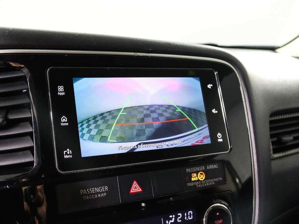 Mitsubishi Outlander с пробегом — 2018 год. Фото: #12