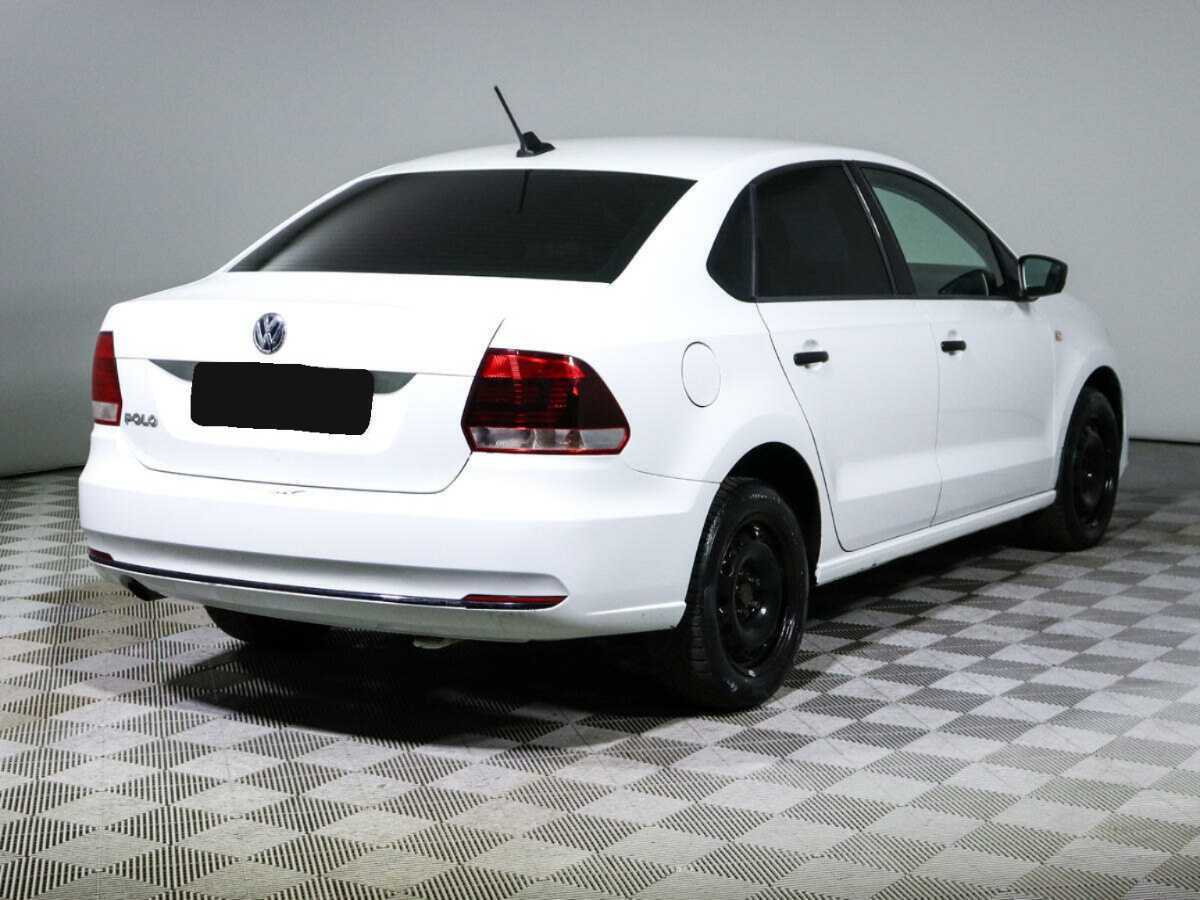Volkswagen Polo с пробегом — 2018 год. Фото: #3