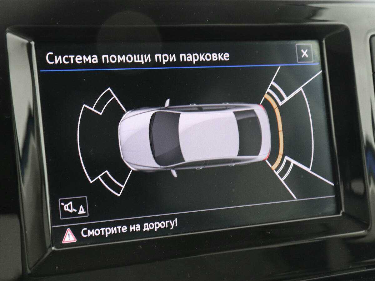 Volkswagen Polo с пробегом — 2021 год. Фото: #12