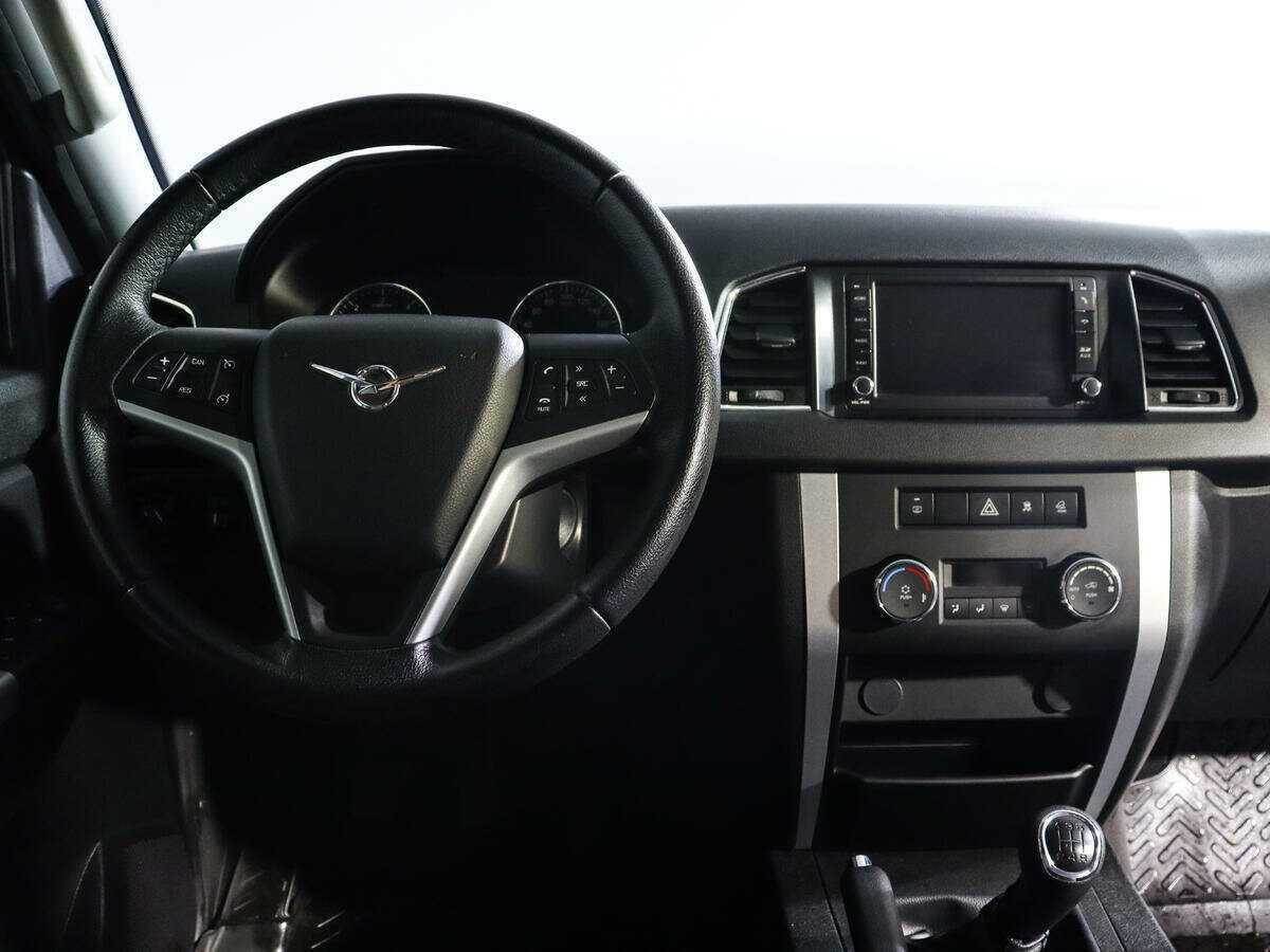 УАЗ Patriot с пробегом — 2018 год. Фото: #9