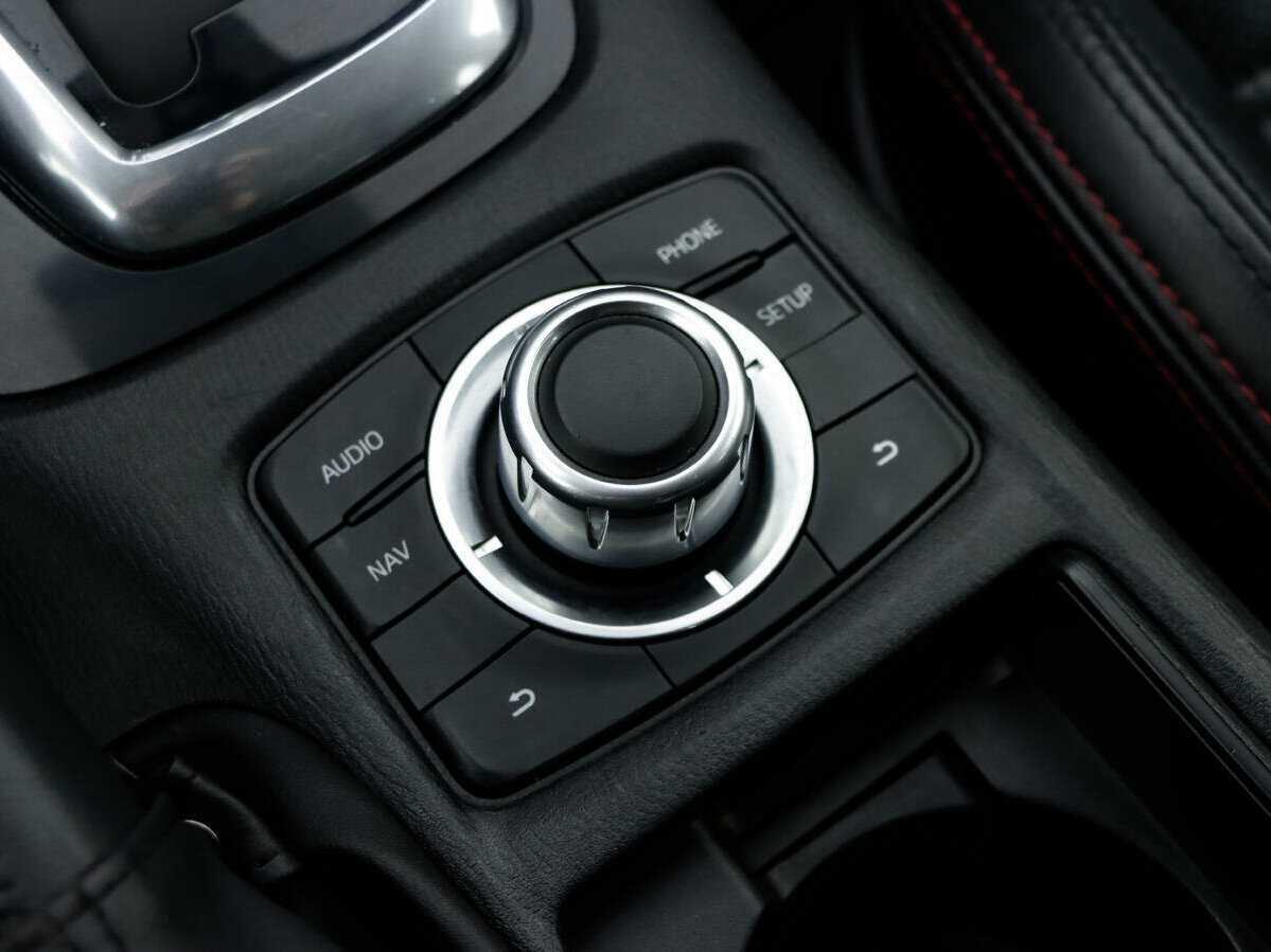 Mazda 6 с пробегом — 2013 год. Фото: #12