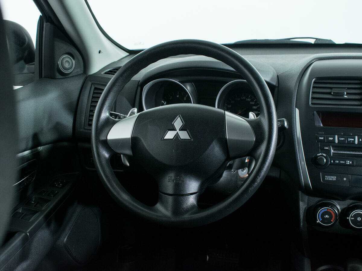 Mitsubishi ASX с пробегом — 2012 год. Фото: #12