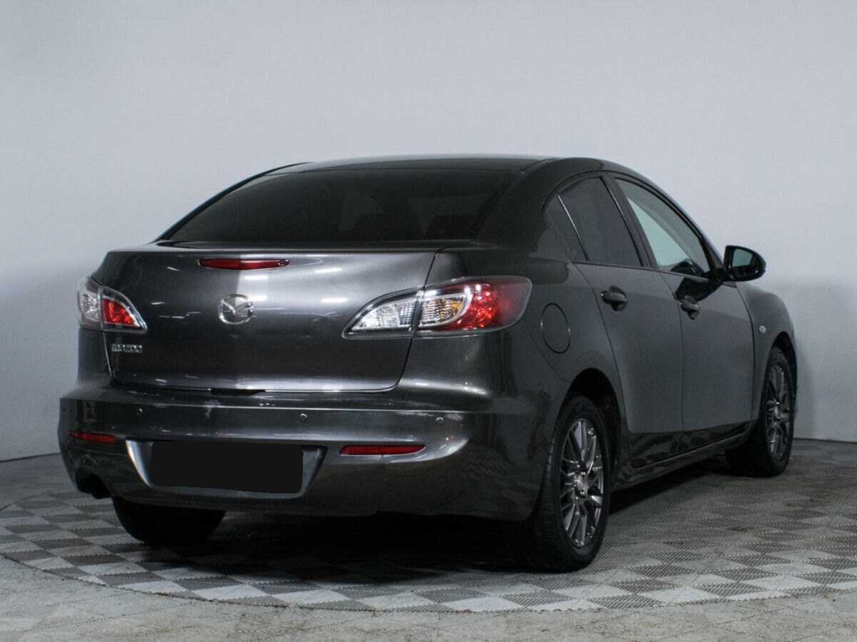 Mazda 3 с пробегом — 2012 год. Фото: #4