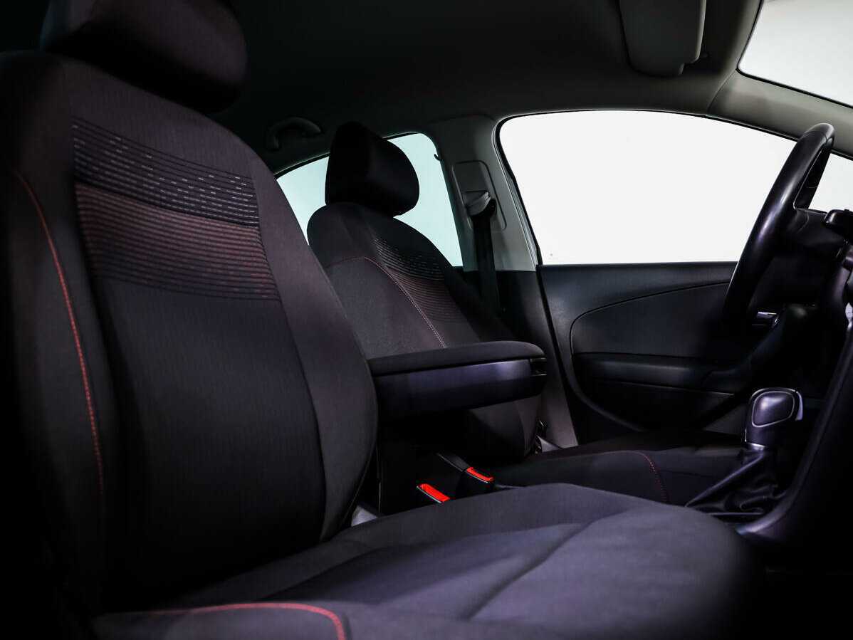 Volkswagen Polo с пробегом — 2017 год. Фото: #10