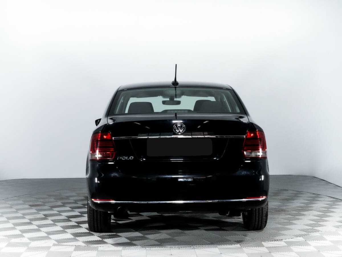 Volkswagen Polo с пробегом — 2017 год. Фото: #5