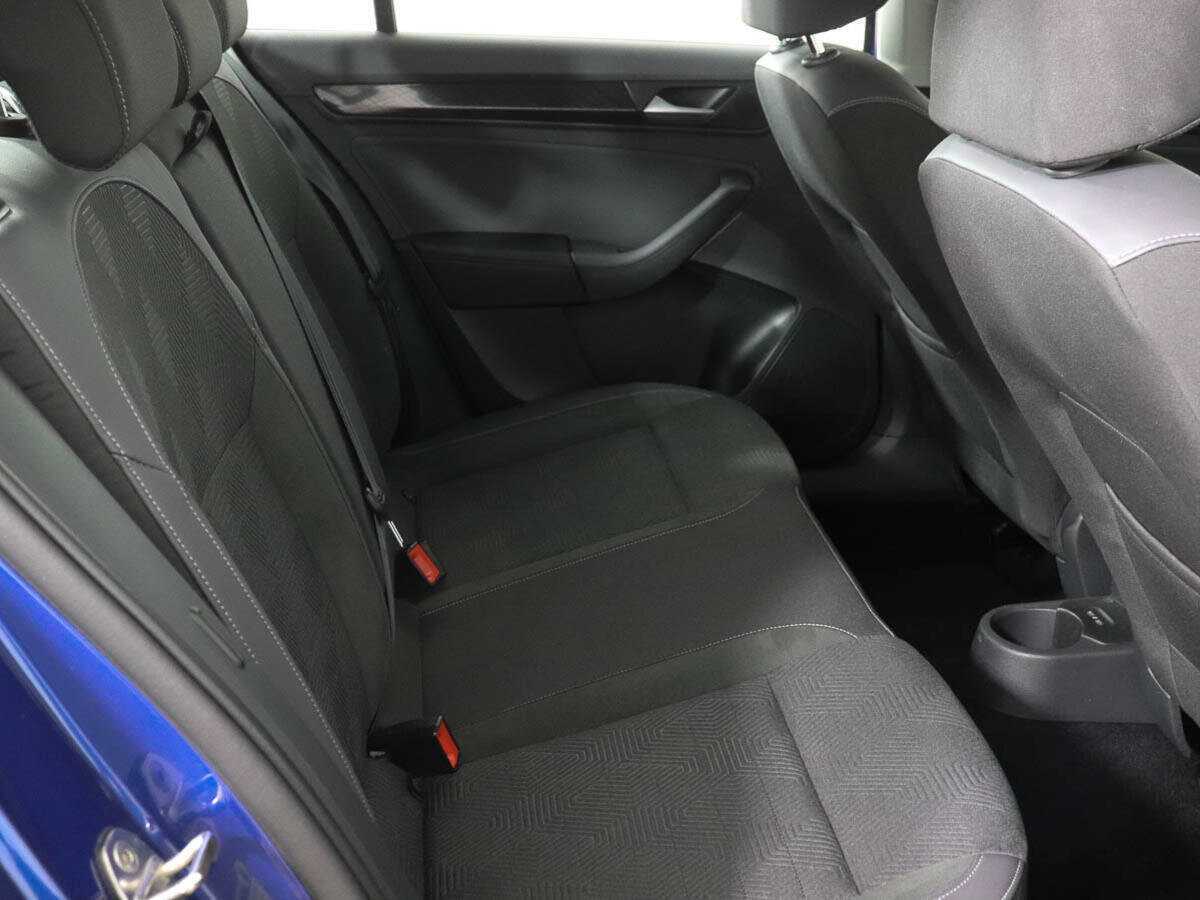 Volkswagen Polo с пробегом — 2020 год. Фото: #7