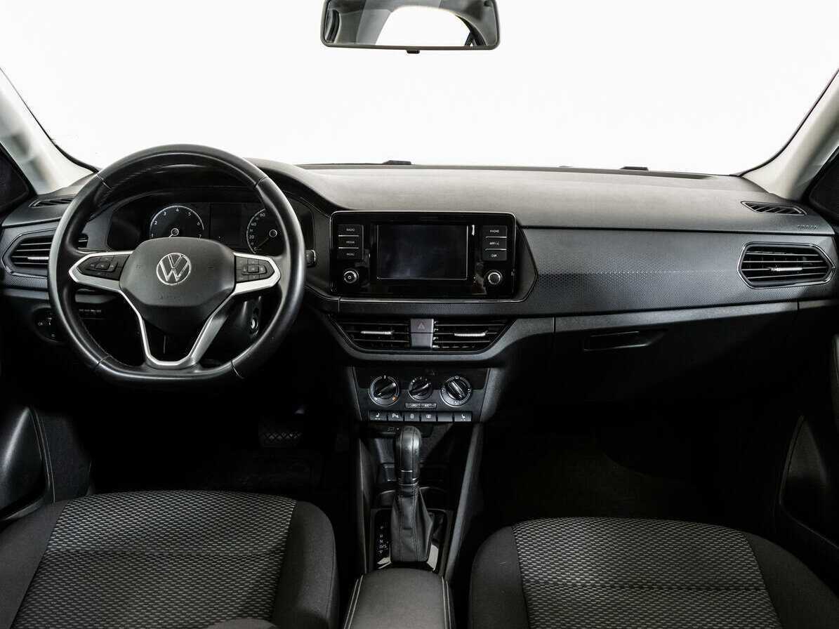 Volkswagen Polo с пробегом — 2020 год. Фото: #9