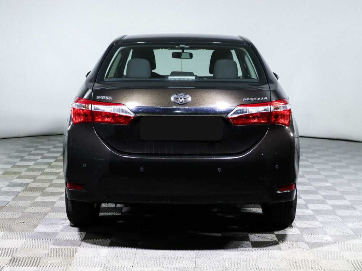 Toyota Corolla с пробегом — 2016 год. Фото: #4