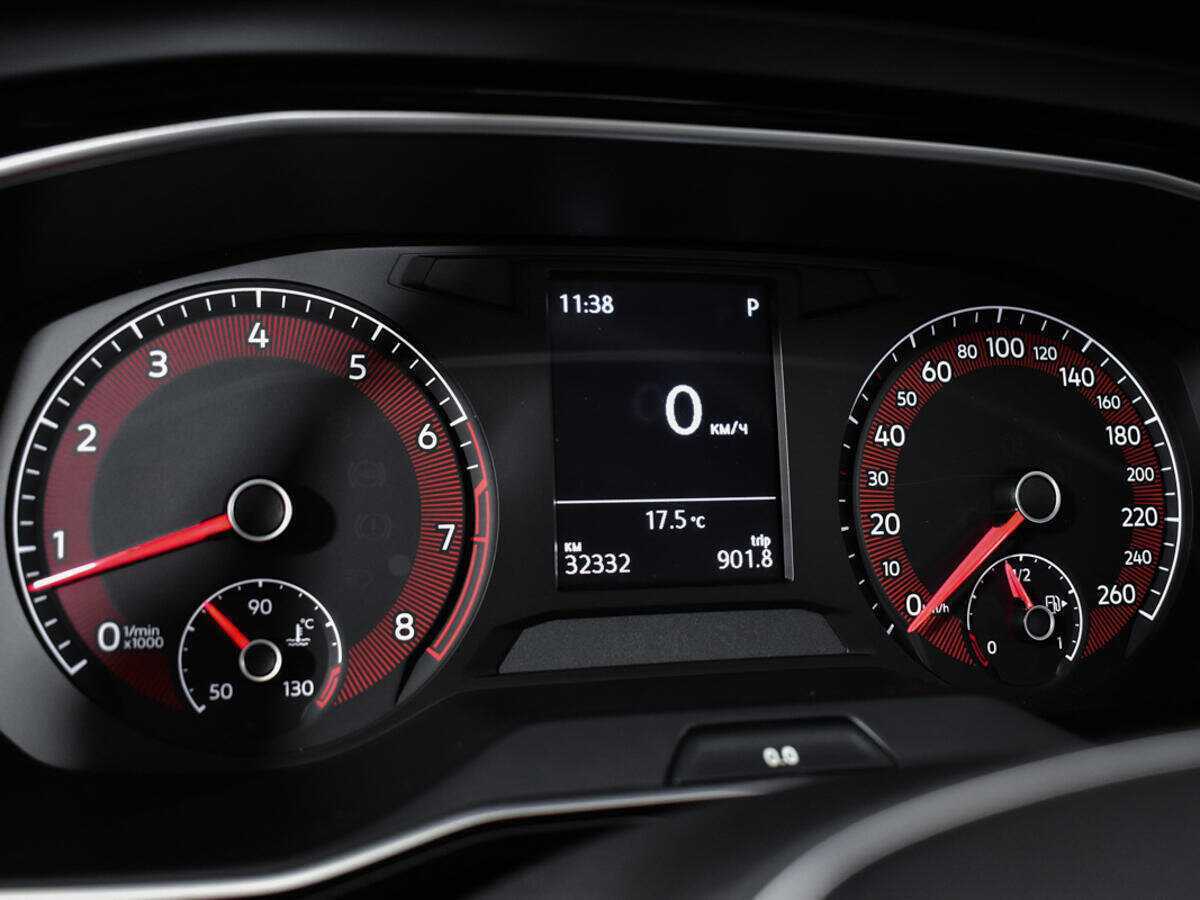 Volkswagen Jetta с пробегом — 2020 год. Фото: #10