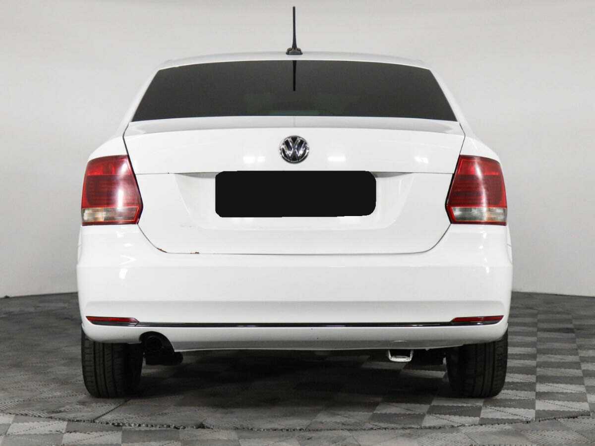 Volkswagen Polo с пробегом — 2019 год. Фото: #5