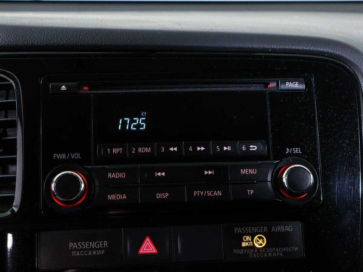 Mitsubishi Outlander с пробегом — 2012 год. Фото: #14