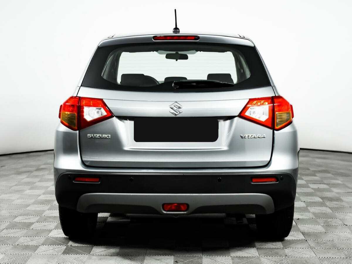 Suzuki Vitara с пробегом — 2016 год. Фото: #6