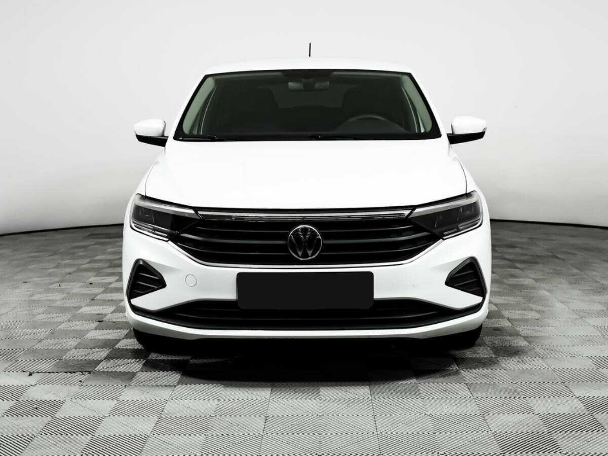 Volkswagen Polo с пробегом — 2021 год. Фото: #1