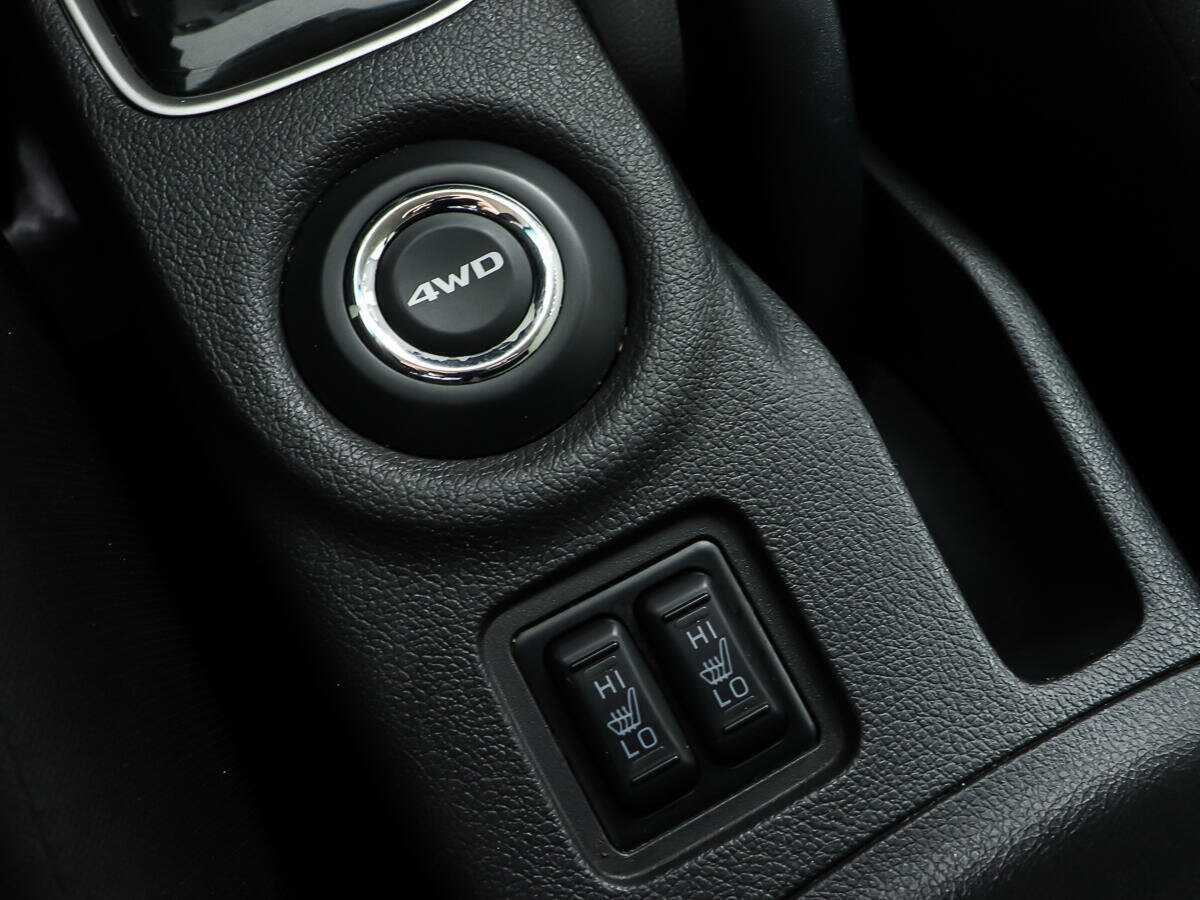 Mitsubishi Outlander с пробегом — 2013 год. Фото: #16