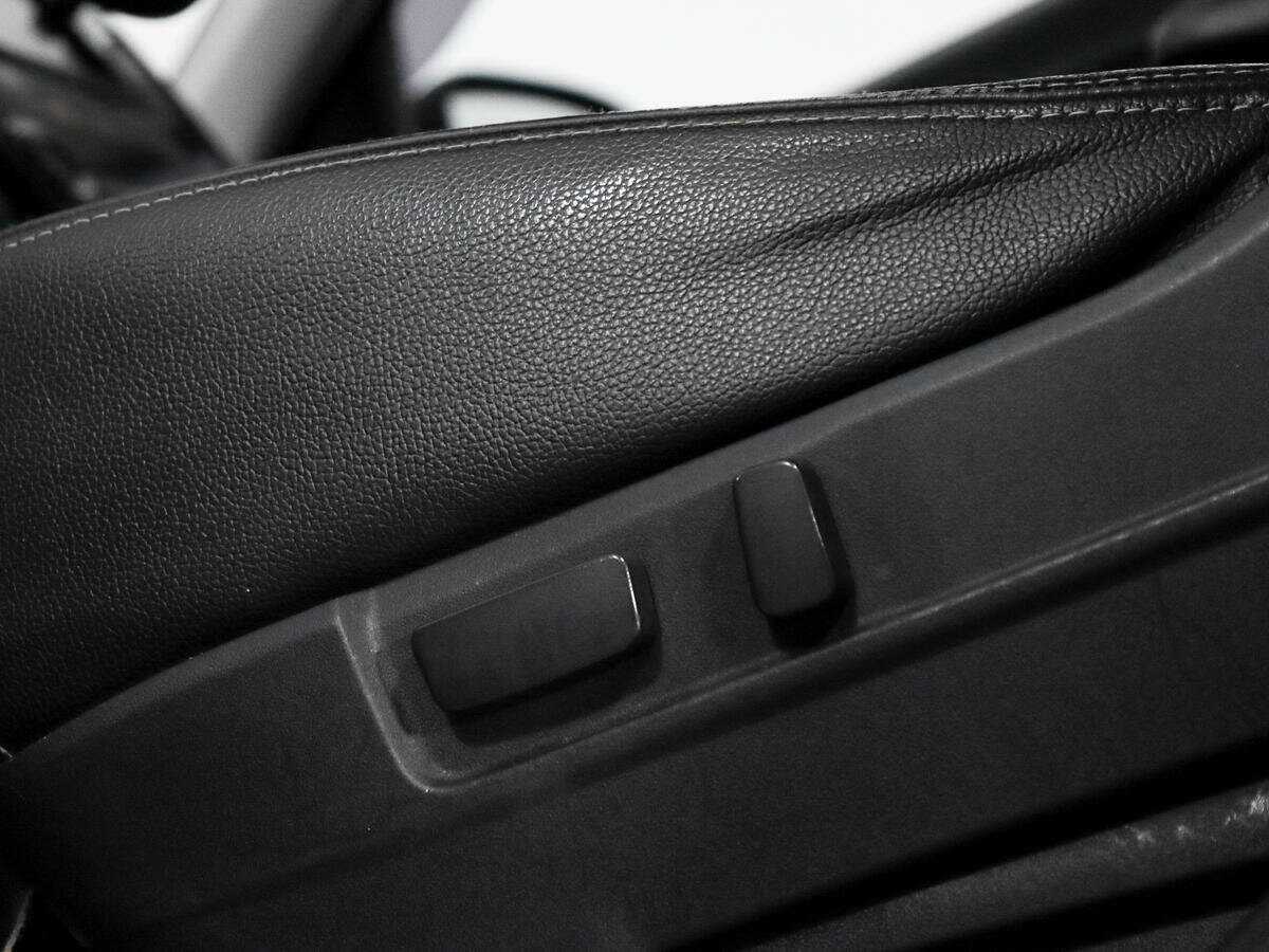 Mitsubishi Outlander с пробегом — 2016 год. Фото: #9