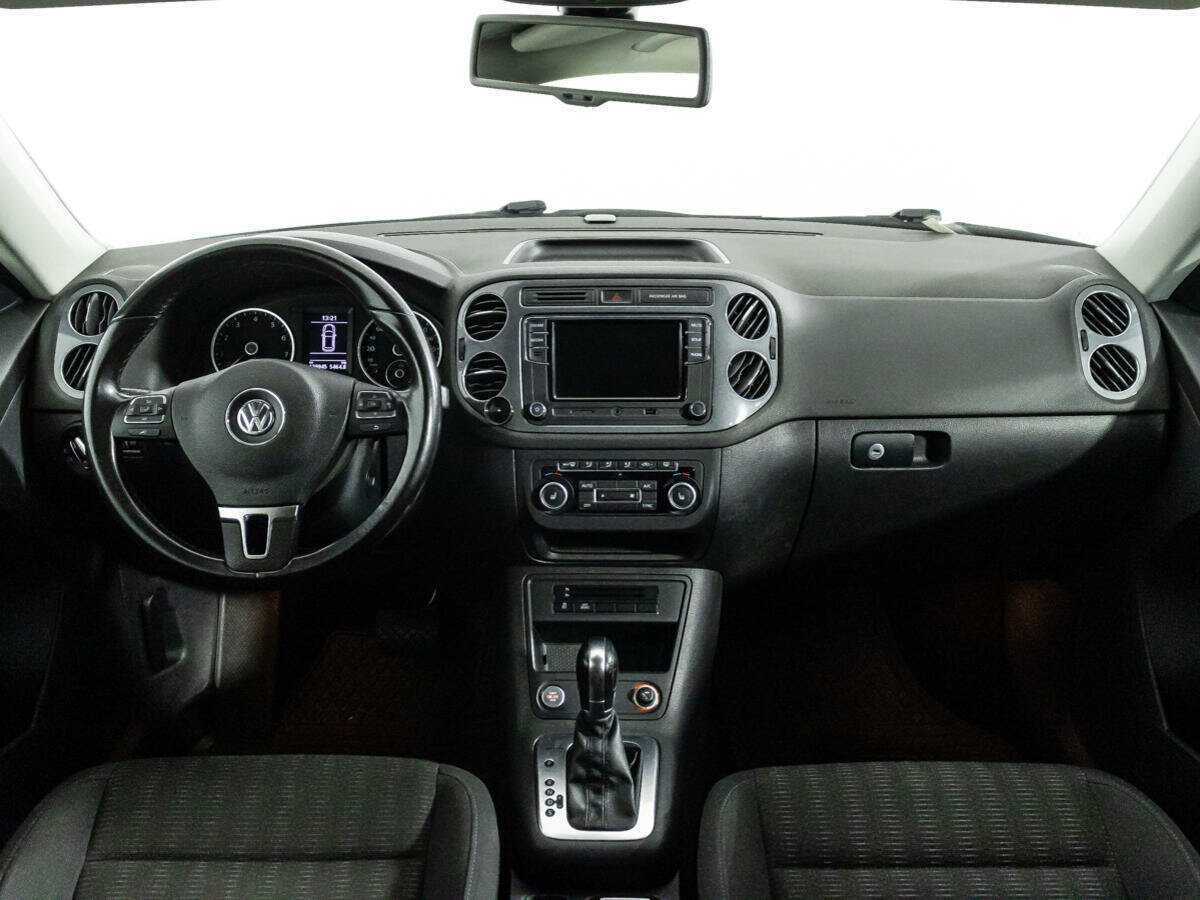 Volkswagen Tiguan с пробегом — 2013 год. Фото: #12