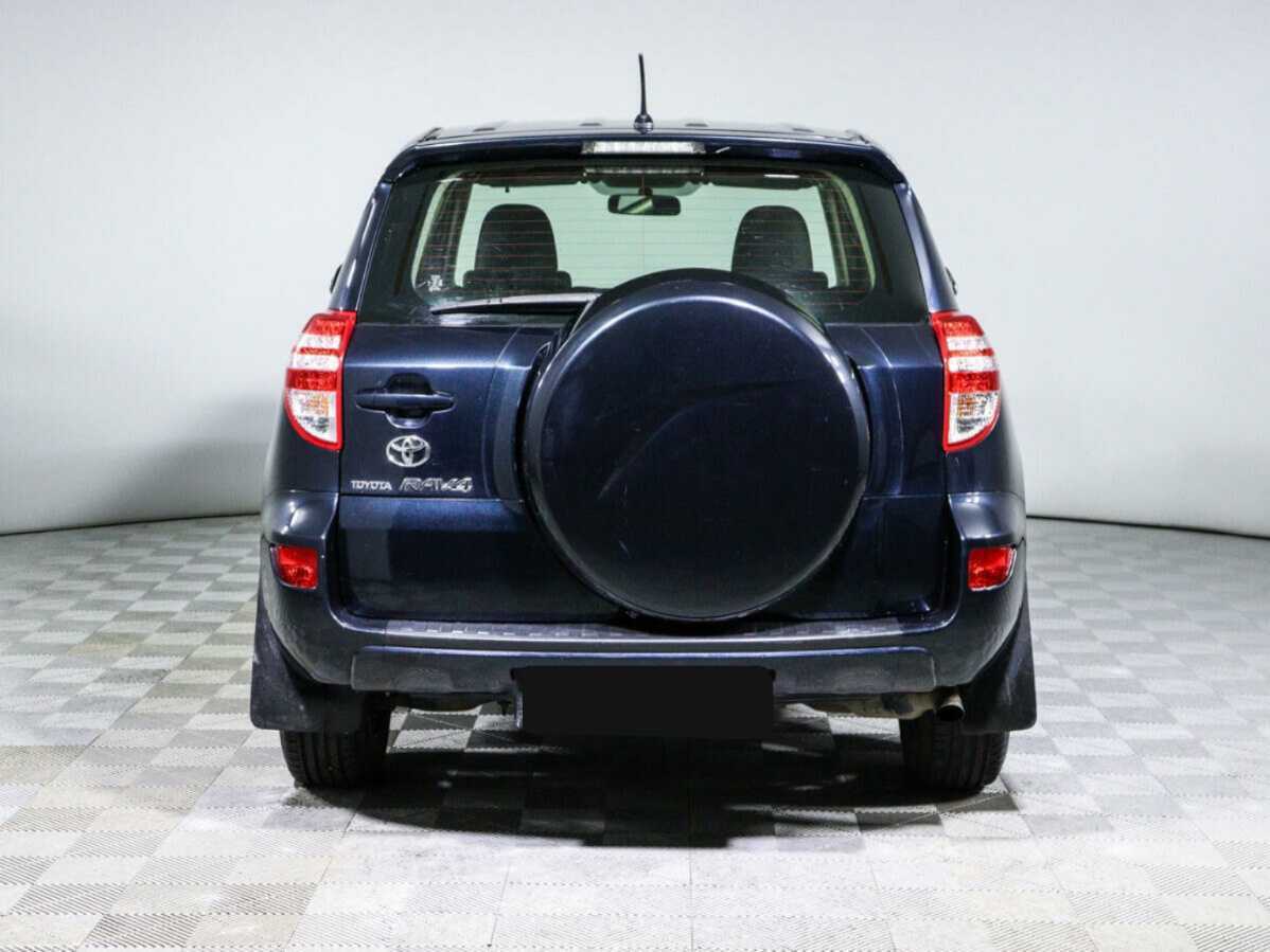 Toyota RAV4 с пробегом — 2012 год. Фото: #4