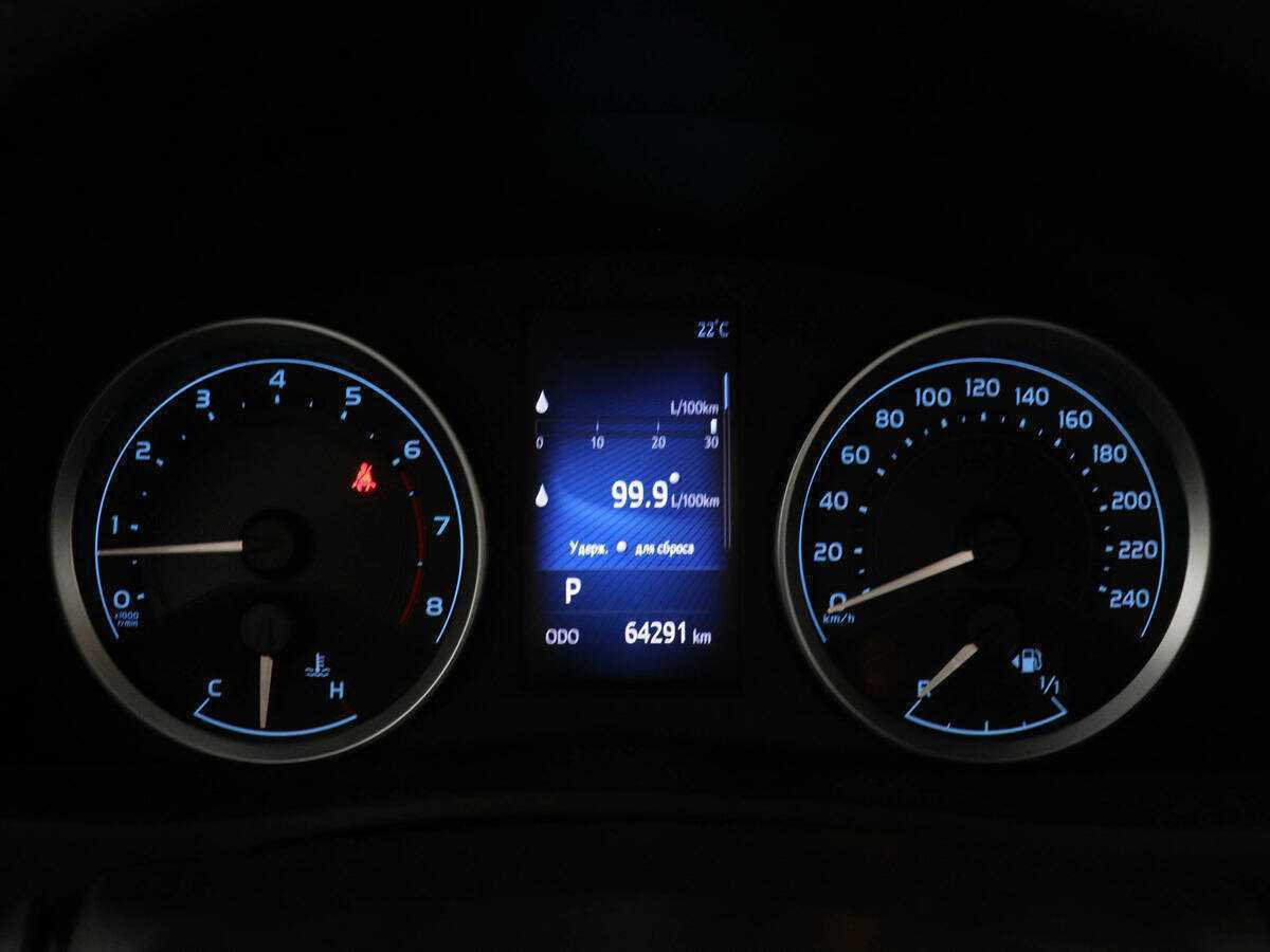 Toyota Corolla с пробегом — 2017 год. Фото: #10