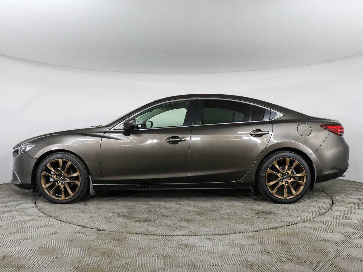 Mazda 6 с пробегом — 2015 год. Фото: #7
