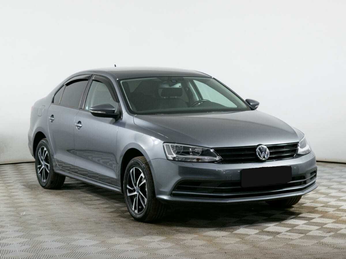 Volkswagen Jetta с пробегом — 2016 год. Фото: #2