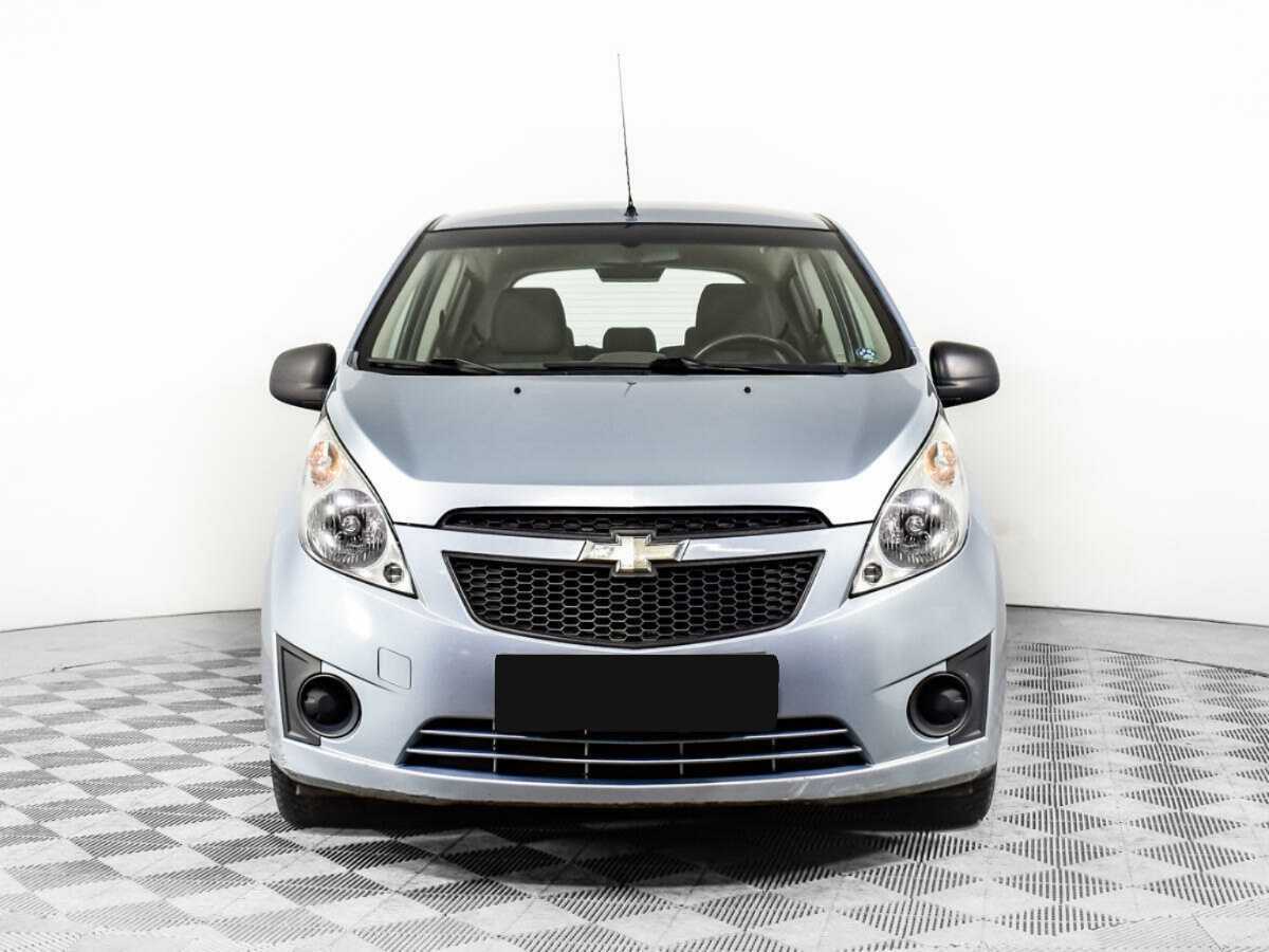 Chevrolet Spark с пробегом — 2012 год. Фото: #1