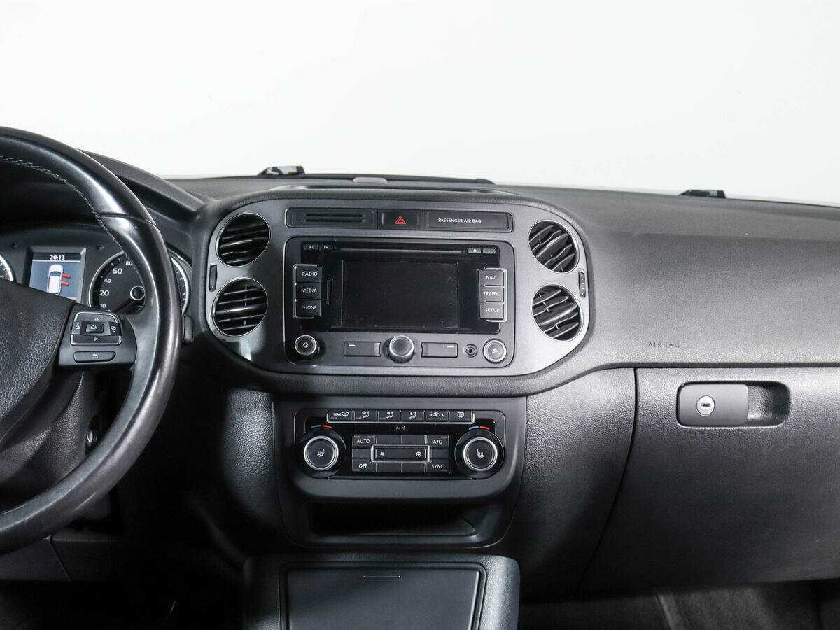 Volkswagen Tiguan с пробегом — 2012 год. Фото: #10