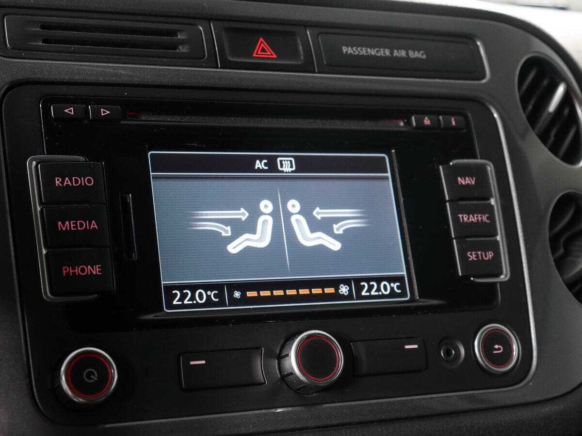 Volkswagen Tiguan с пробегом — 2012 год. Фото: #14