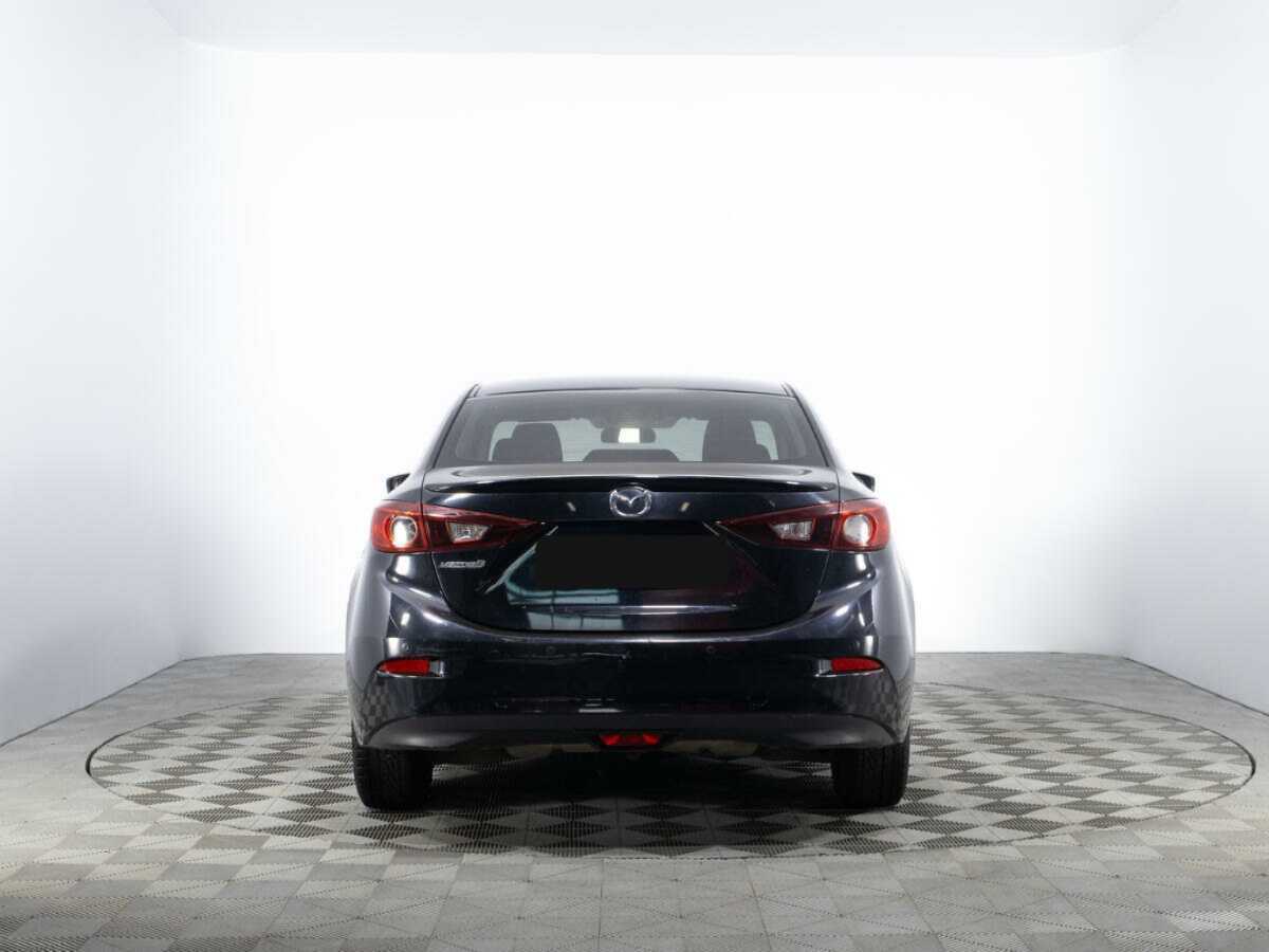 Mazda 3 с пробегом — 2014 год. Фото: #5