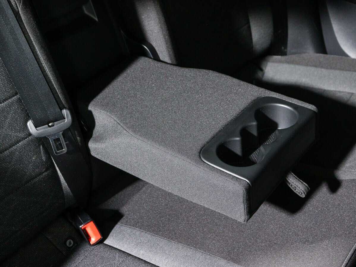 Volkswagen Polo с пробегом — 2021 год. Фото: #12