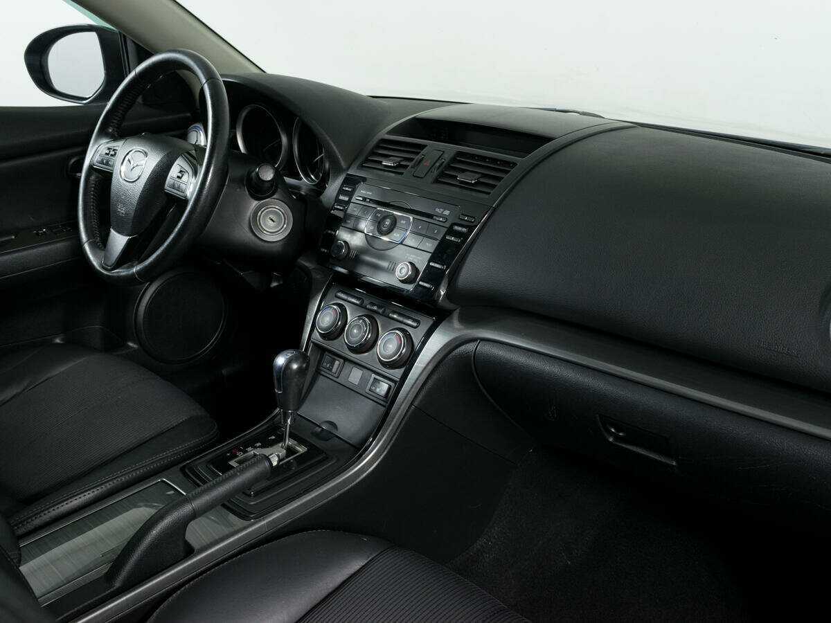 Mazda 6 с пробегом — 2012 год. Фото: #6