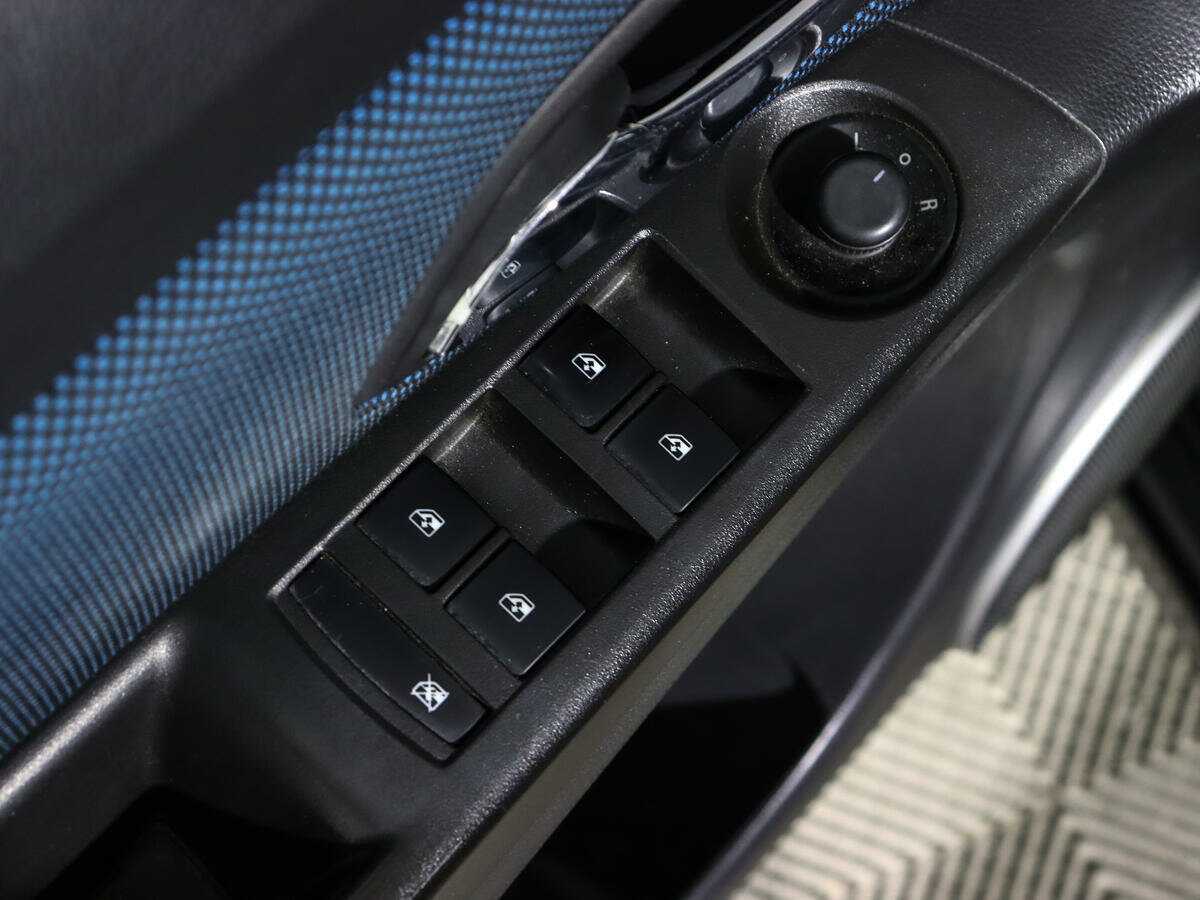 Chevrolet Cruze с пробегом — 2013 год. Фото: #12